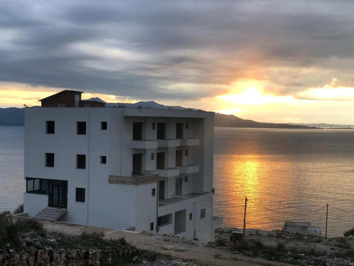 Hilltop Heaven Hotel Sarandë Exterior foto