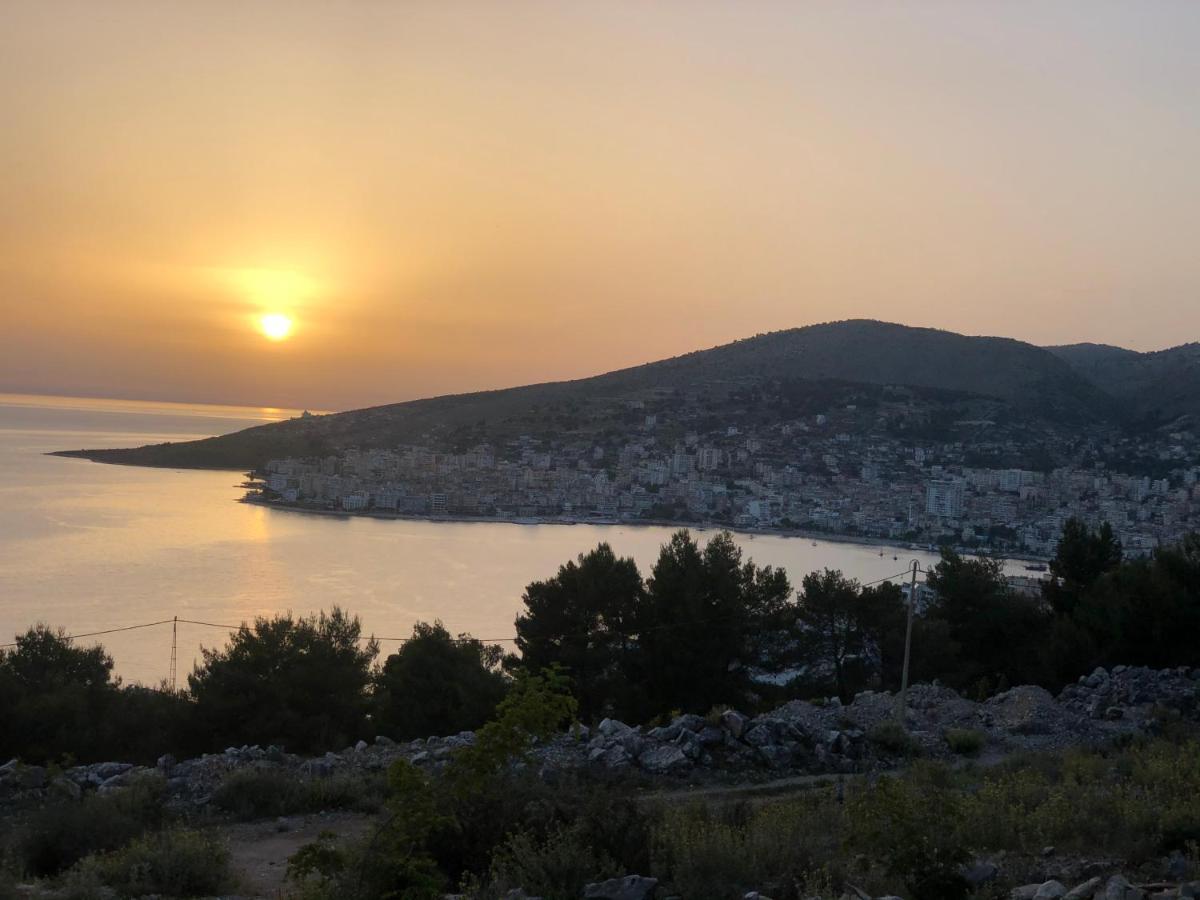 Hilltop Heaven Hotel Sarandë Exterior foto